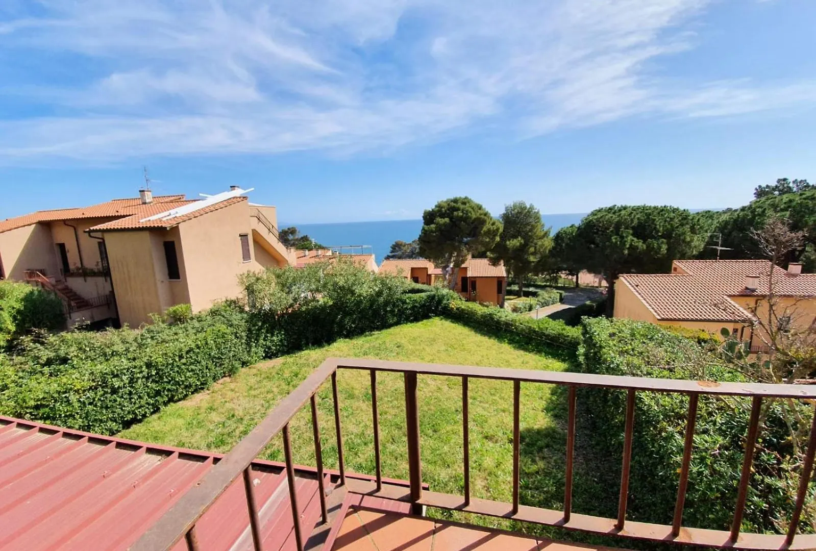 Apartment Appartamento Capo D Arco Il Pino Rio Marina Italy